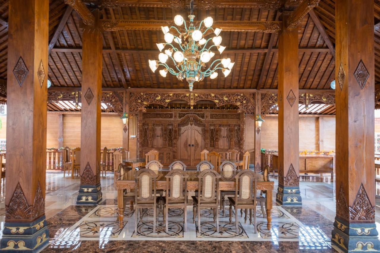 Sartini Inn Jogja Yogyakarta Exterior photo